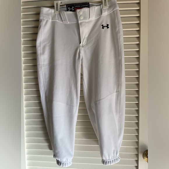 Women’s Under Armour Softball pant - Small - Picture 3 of 5